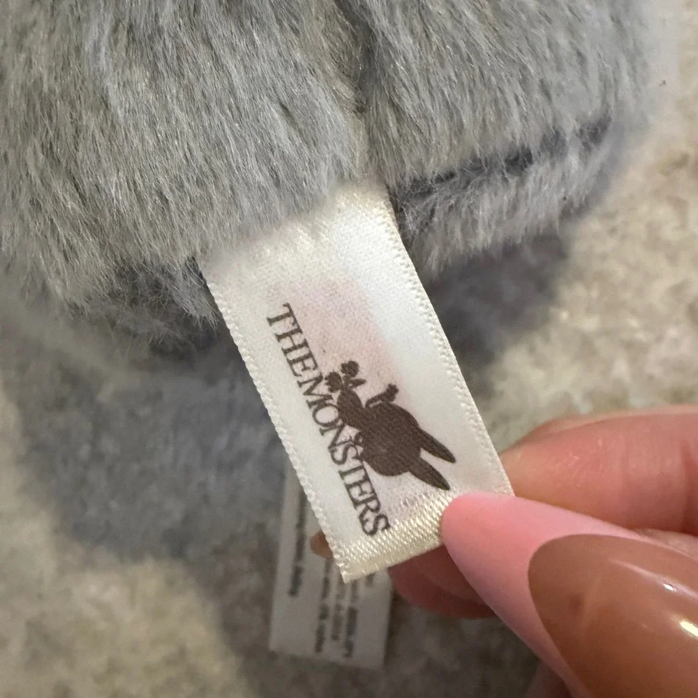 Pop Mart Labubu The Monsters Plush Vinyl Figure Grey Bunny Suit Small Toy Kasing